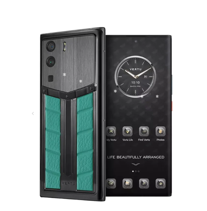 METAVERTU Race Track Design Calfleather Web3 Phone Verona Green